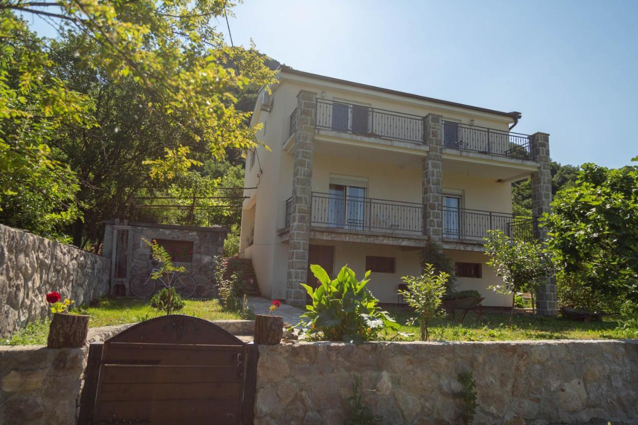Plamenatz Studio Apartments Virpazar Exterior foto